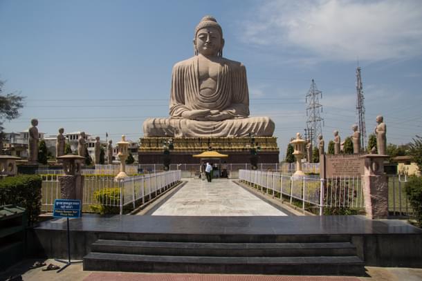 The Great Buddha Statue at Bodh Gaya (<a href="https://www.flickr.com/people/84985982@N00">Andrew Moore</a>/Flickr)