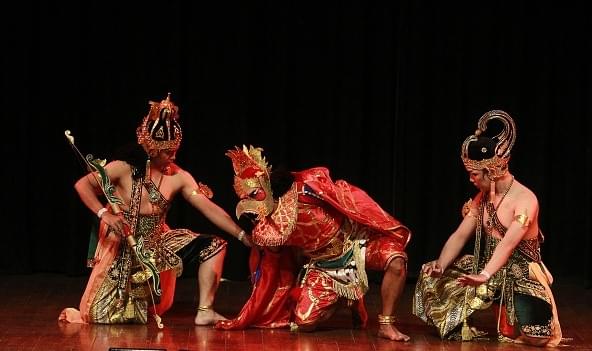 Artists perform the Indonesian Ramayan. (Sanjeev Verma/Hindustan Times via Getty Images)