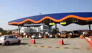 Toll Plaza on the Delhi-Faridabad Skyway (Arijit Sen/Hindustan Times)