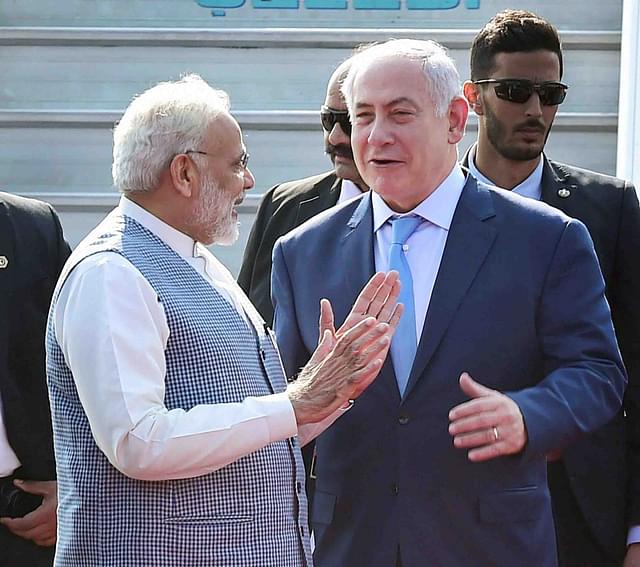 Prime Minister receiving his Israeli counterpart at the Indira Gandhi International Airport.