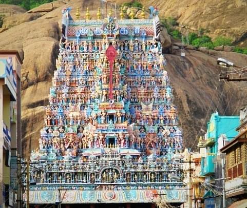 The Thiruparankundram Murugan Temple. (Ssriram Mt via Wikimedia Commons)