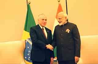 Brazilian President Michel Temer (L) with Indian Prime Minister Narendra Modi (Twitter/PIB_India)