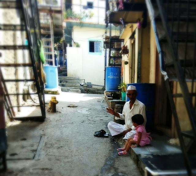 These lanes bear the signs of cleaning consciousness empowered by women.