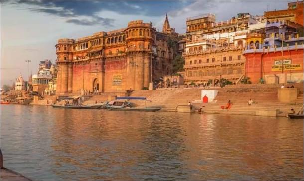 One of the Ganga <i>ghats</i>.