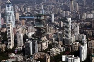 The bird’s eye view of Pedder Road, Mumbai (Mahendra Parikh/Hindustan Times via Getty Images)