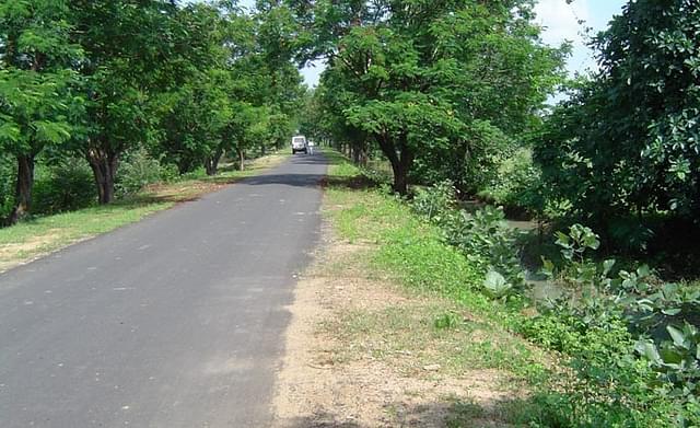 A rural road connecting Barbatpur, Chopna and Dehri in the Betul district of Madhya Pradesh (Madhya Pradesh Rural Roads Development Authority)