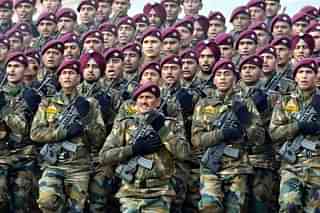 Parachute Regiment Jawans of Indian Army (Mohd Zakir/Hindustan Times via Getty Images)