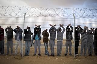 African immigrants being held at the Holot detention centre. (Ilia Yefimovich/GettyImages)