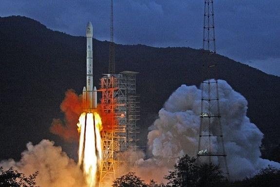 A Chinese Long March 3C rocket carrying the unmanned Chang’e 2 lunar probe.