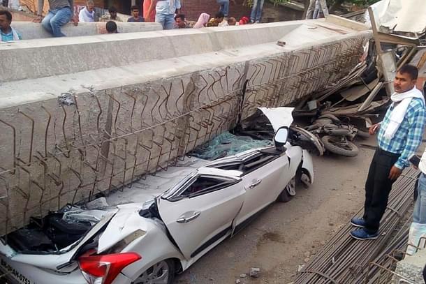 The part of the flyover that collapsed. (pic via Twitter)