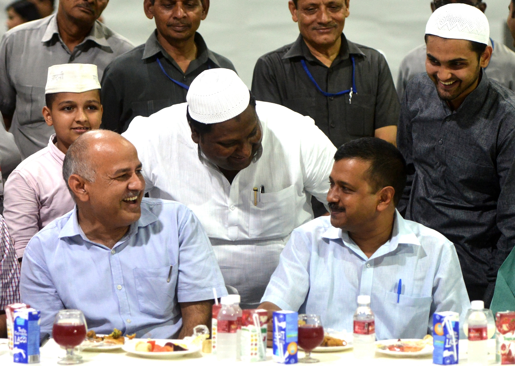 Arvind Kejriwal and Manish Sisodia at an Iftaar party (K Asif/India Today Group/Getty Images)
