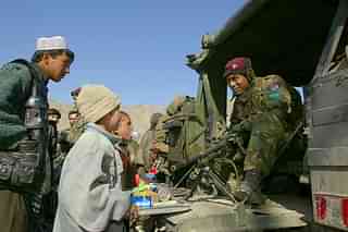 A British Gurkha soldier in Afghanistan. (Paula Bronstein/Getty Images)