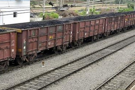 Coal traffic shows considerable increase. (The Financial Express)