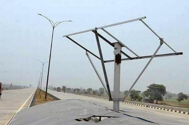 Missing solar panels along the EPE. (pic via Twitter)