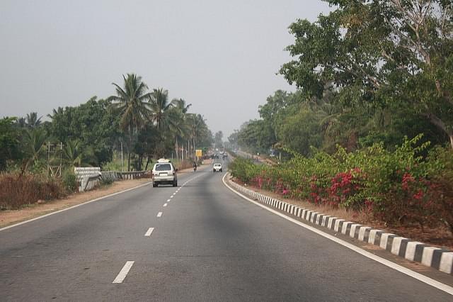The currently four laned Bengaluru-Mysuru highway (Vikas Rana/Flickr)