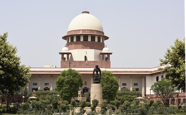 The Supreme Court during the verdict in the case related to the power tussle between the Centre and Delhi government. (Sonu Mehta/Hindustan Times via Getty Images)