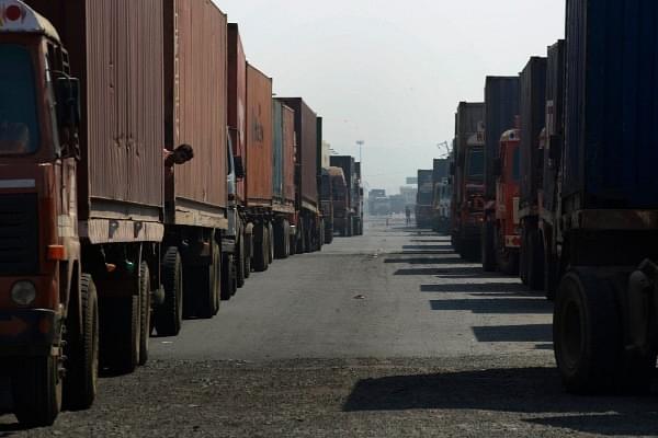 Queues of trucks. (Abhijit Bhatlekar/Mint via Getty Images)