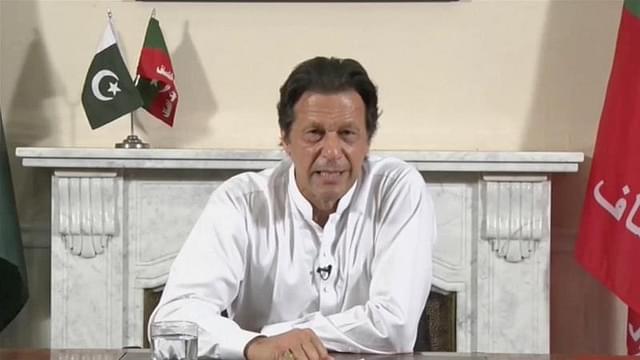 Imran Khan giving his victory speech (Image via Twitter)