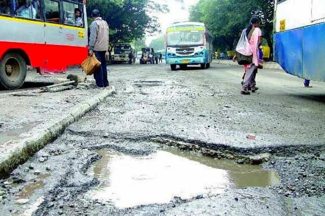 Potholes in Bengaluru. (pic via Twitter)