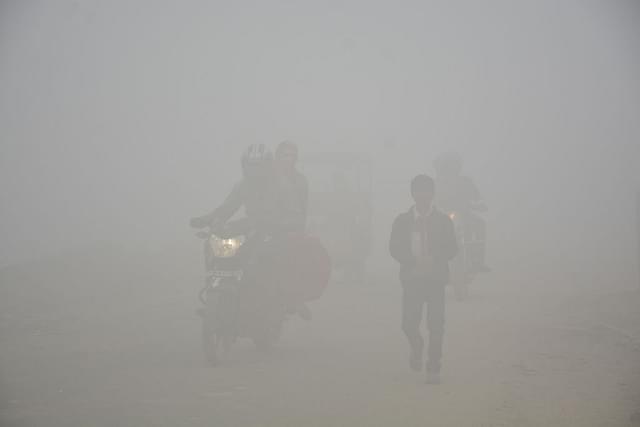 Air pollution in the NCR. (Sakib Ali/Hindustan Times via Getty Images)