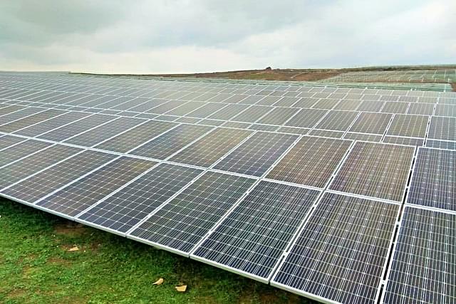 Solar power project in Rewa, Madhya Pradesh (@RewaSolar/Twitter)