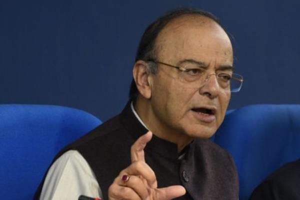Finance Minister Arun Jaitley addressing a press conference in New Delhi. (Mohd Zakir/Hindustan Times via Getty Images)