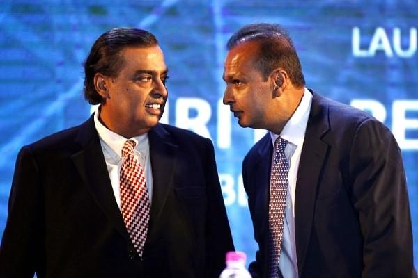 Mukesh and Anil Ambani (Ajay Aggarwal/Hindustan Times via Getty Images)