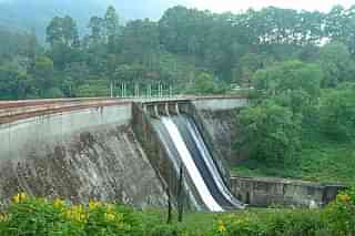 Dam at Munnar, Kerala (www.eatoutzone.com)