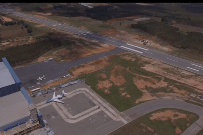 The runway at the Hosur Aerodrome (Taneja Aerospace and Aviation Limited)