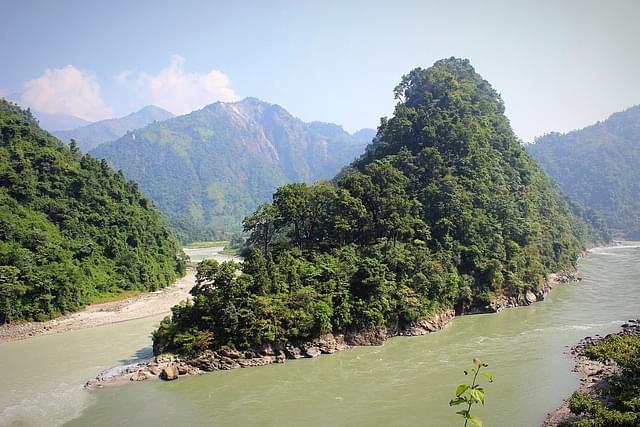 Confluence of Seti and Trishuli rivers in Nepal. (Wikimedia Commons)