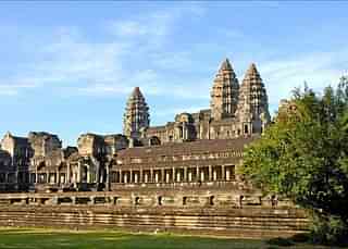 Angkor Wat as viewed from the side. (Jean-Pierre Dalbéra/Wikipedia)