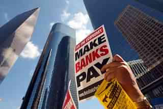 Protesters rally against bank bailout following the financial crisis in Los Angeles. (David McNew/GettyImages)