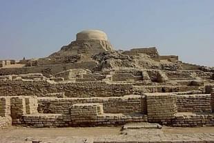 Archaeological ruins at Mohenjo-daro, one of the largest settlements of the Indus Valley Civilisation. (UNESCO/Wikipedia)