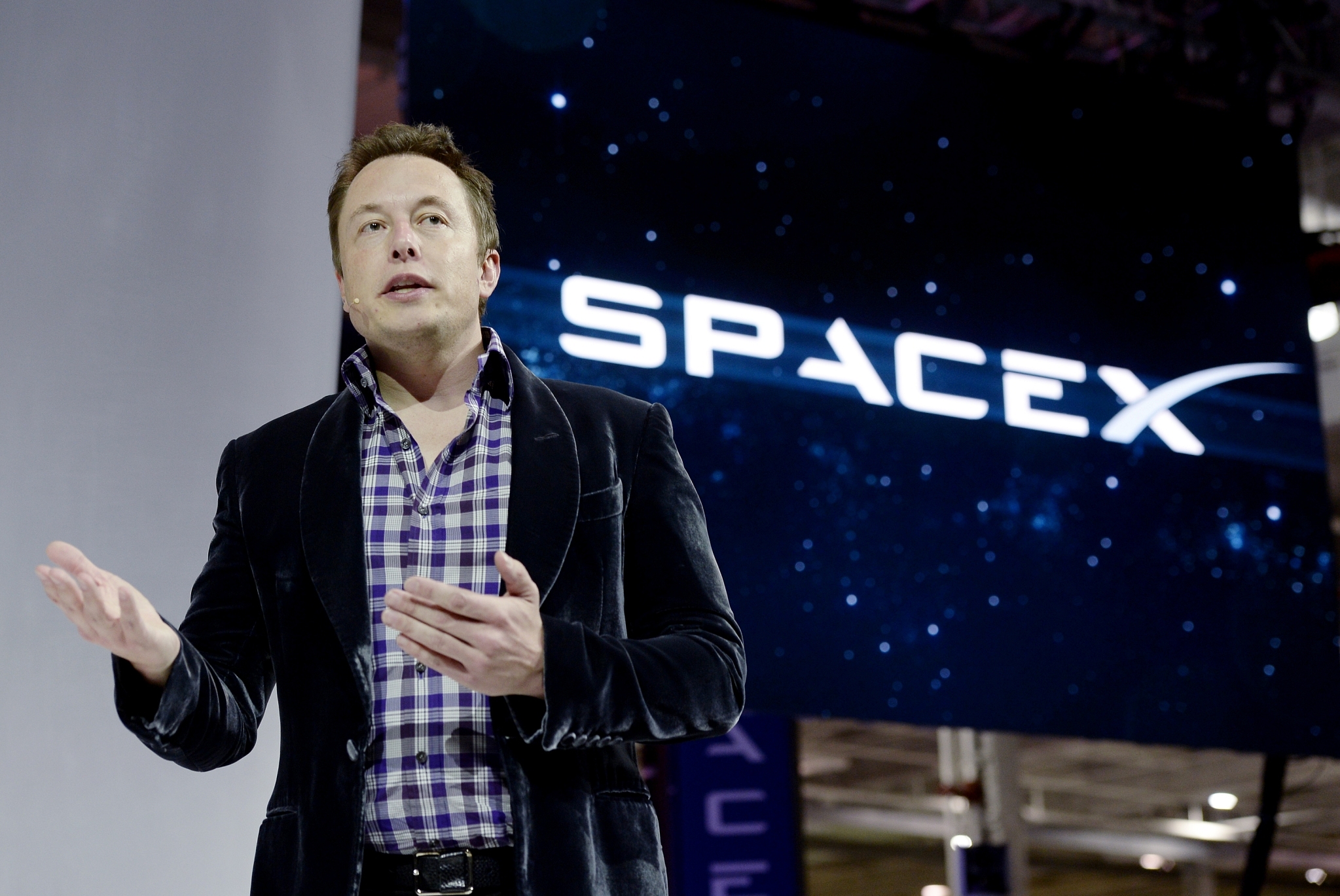 SpaceX chief executive officer Elon Musk   (Kevork Djansezian/GettyImages)&nbsp;