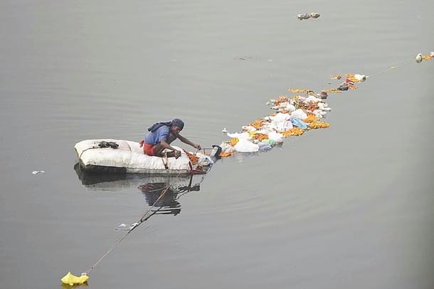 The polluted Yamuna River in Delhi. (Sushil Kumar/Hindustan Times via Getty Images)