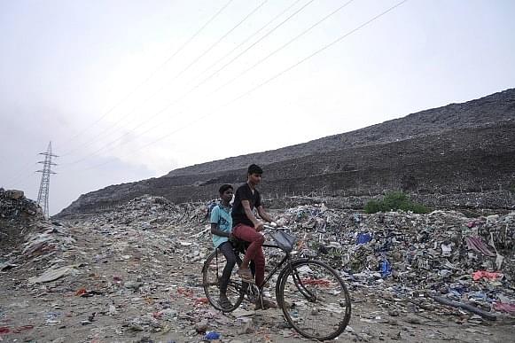 A view of Ghazipur landfill at Ghazipur. (Sunil Ghosh/Hindustan Times via Getty Images)