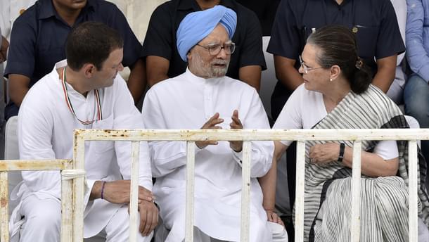 Sonia Gandhi, former Prime Minister Manmohan Singh, Rahul Gandhi. (Sonu Mehta/Hindustan Times via Getty Images) 