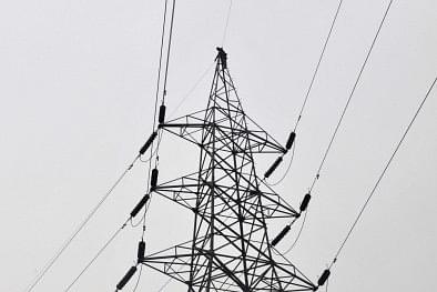 A power transmission line in India. (Photo by Sunil Ghosh/Hindustan Times via Getty Images)