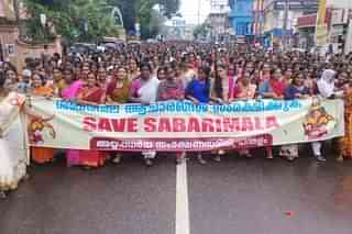 Women protest against Sabarimala verdict (@FaithUnites/Twitter)