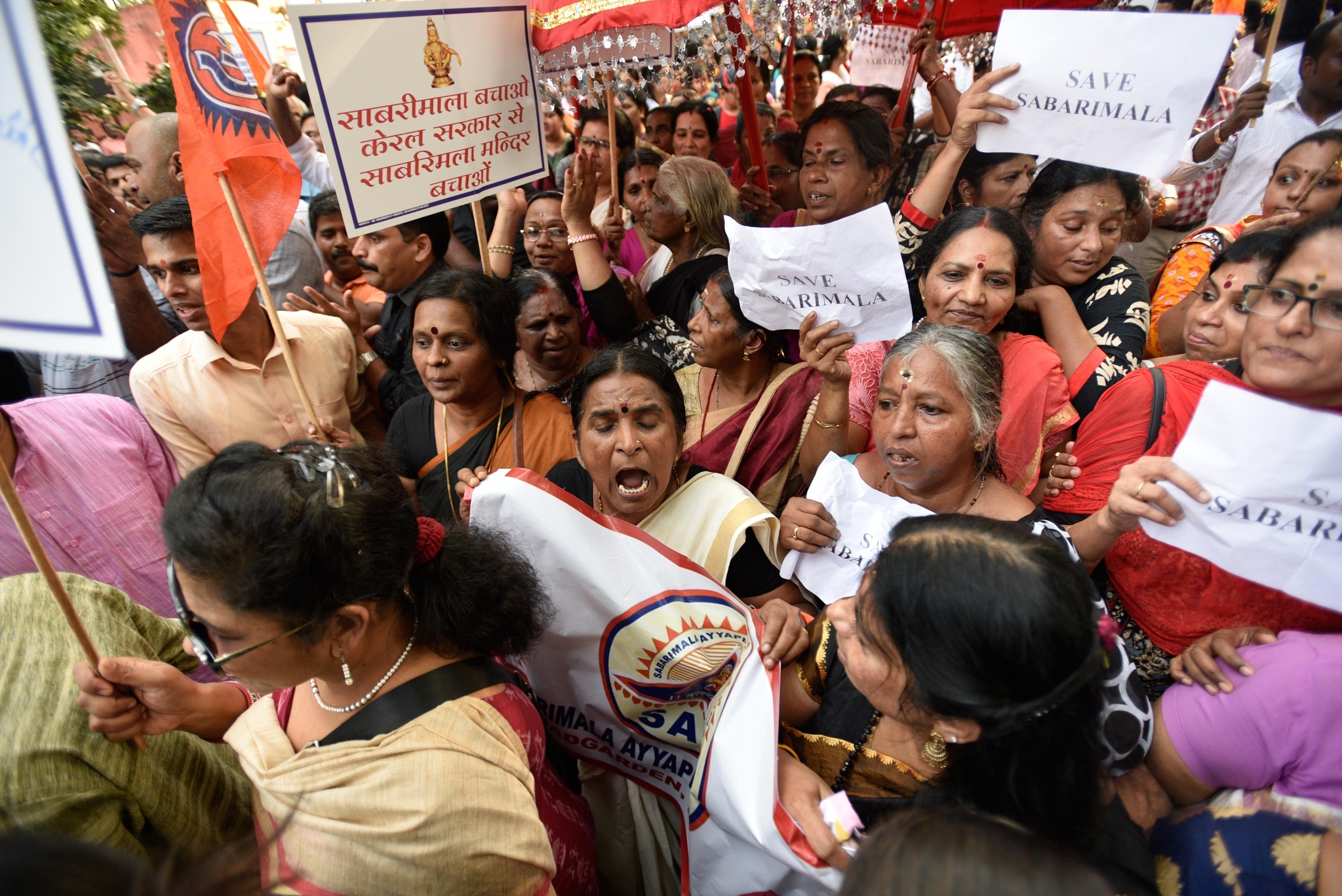 Members of Sabarimala Ayyappa Seva Samajam (SASS) take part in a protest against Supreme Court verdict  (Biplov Bhuyan/Hindustan Times via Getty Images)