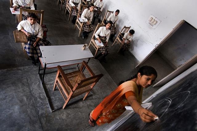 School Children In Class (Priyanka Parashar/Mint)&nbsp;