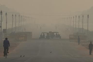 Air Quality Deteriorates At Rapid Pace In The Nation’s Capital (Raj K Raj/Hindustan Times via Getty Images) 