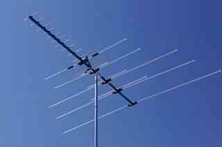 TV Antenna (Pluton16/Wikipedia)