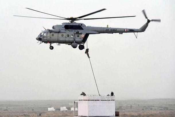 An Indian military exercise. (Photo by Sonu Mehta/Hindustan Times via Getty Images)
