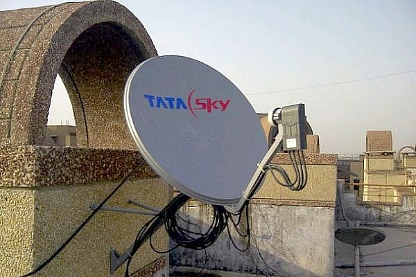 A Tata Sky satellite dish in India (pic via Twitter)