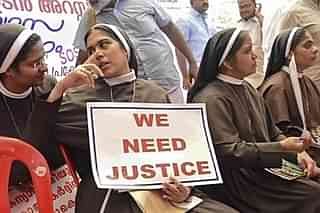Nuns seen protesting against Jalandhar Bishop Franco Mulakkal (Pic: Twitter)