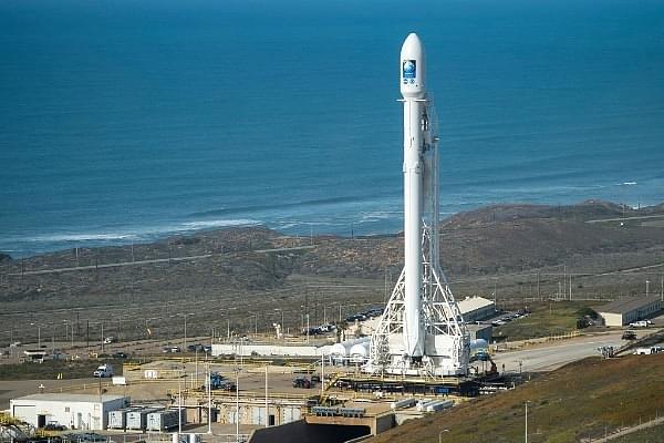 The SpaceX Falcon 9 rocket at Vandenberg Air Force Base Space Launch (Bill Ingalls/NASA/GettyImages)