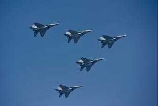 Mig-29s flying over Rajpath (Vipin Kumar/Hindustan Times via Getty Images)