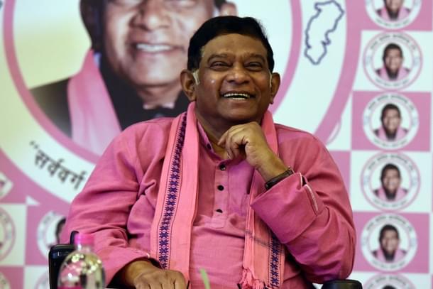 Ajit Jogi addresses a press conference in New Delhi.  (Sonu Mehta/Hindustan Times via GettyImages) 