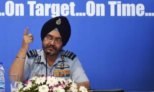 IAF Chief BS Dhanoa briefs media. (Vipin Kumar/Hindustan Times via Getty Images) 